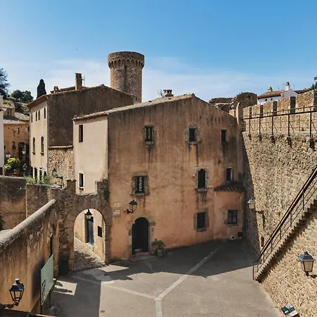 度假居 In A 14th-century House With Pool In Tossa *