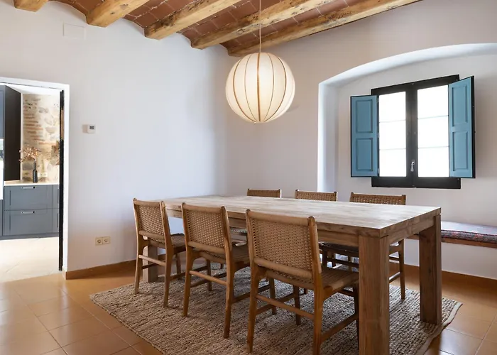 Lets Holidays In A 14th-century House With Pool In Tossa Tossa de Mar