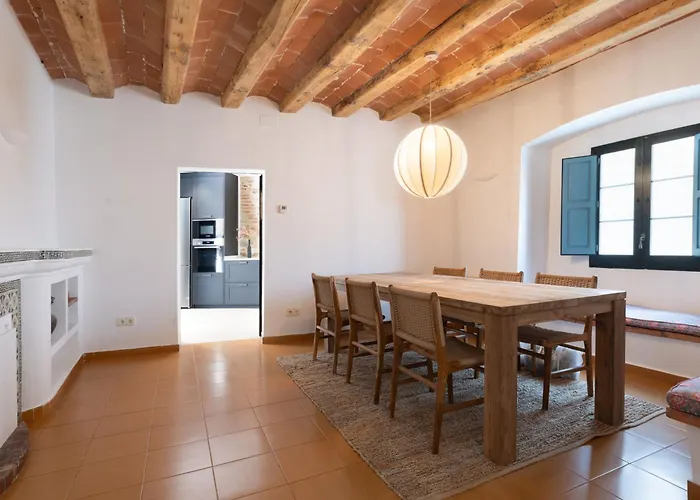 Lets Holidays In A 14th-century House With Pool In Tossa Casa vacanze Tossa de Mar