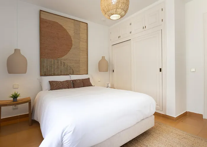 Casa vacanze Lets Holidays In A 14th-century House With Pool In Tossa *