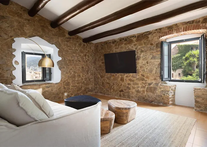Lets Holidays In A 14th-century House With Pool In Tossa Casa vacanze