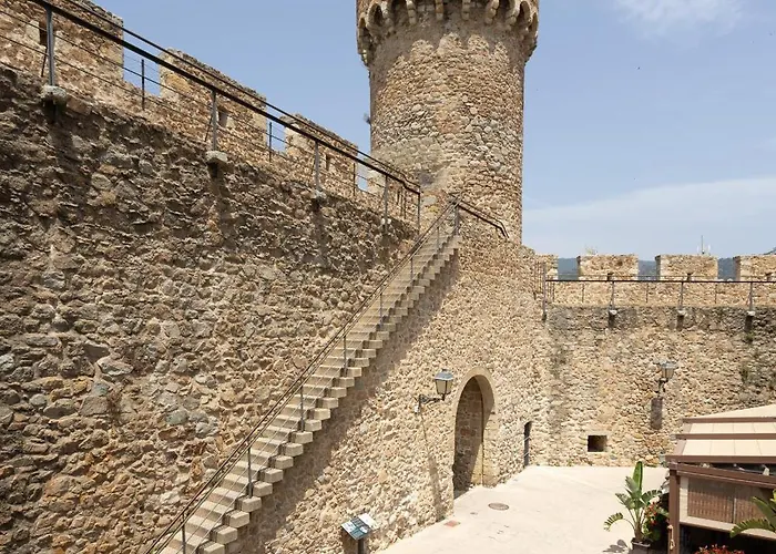 Casa vacanze Lets Holidays In A 14th-century House With Pool In Tossa