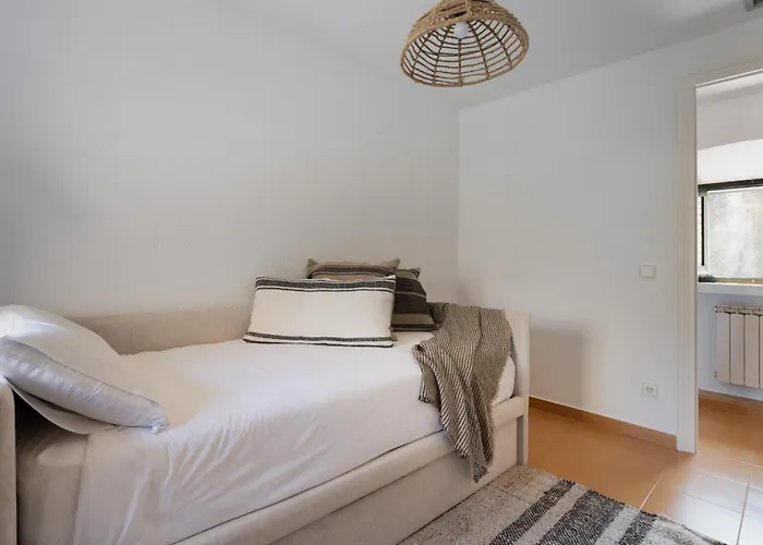 Casa vacanze Lets Holidays In A 14th-century House With Pool In Tossa *