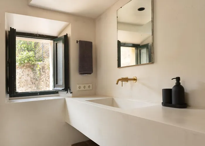 Casa vacanze Lets Holidays In A 14th-century House With Pool In Tossa *