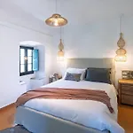 Casa de Férias Lets Holidays In A 14th-century House With Pool In Tossa Tossa de Mar