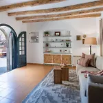 Casa de Férias Lets Holidays In A 14th-century House With Pool In Tossa Tossa de Mar