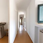 Lets Holidays In A 14th-century House With Pool In Tossa Dom wakacyjny Tossa de Mar